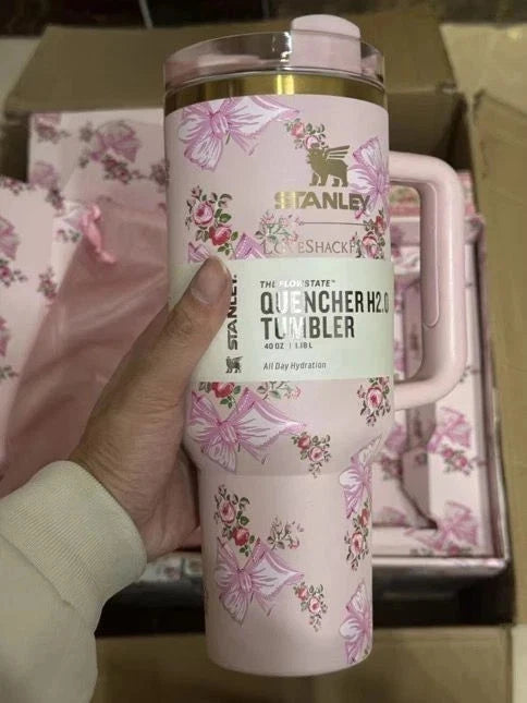 Stanley x LoveShackFancy Quencher H2.0 FlowState Tumbler 40oz – Holiday Rosa Bea
