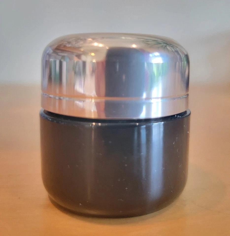 Authentic!! $260.00 La Mer The Eye Concentrate Cream (0.5 oz / 15 ml) NEW!!